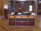 p033.jpg